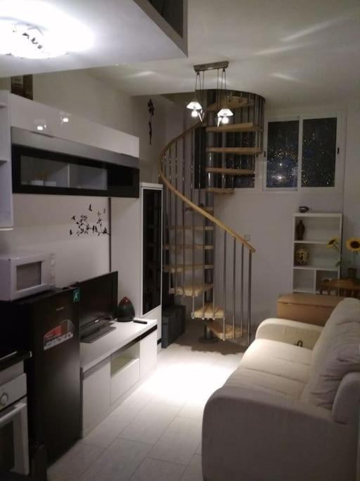 Loft Con Encanto De Raul Y Rosa San Sebastián de los Reyes Eksteriør bilde